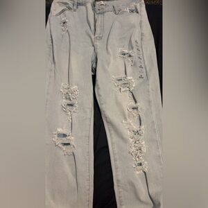 Women’s ripped jeans